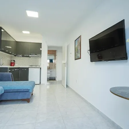 Vesper Suites Apartment Turunc